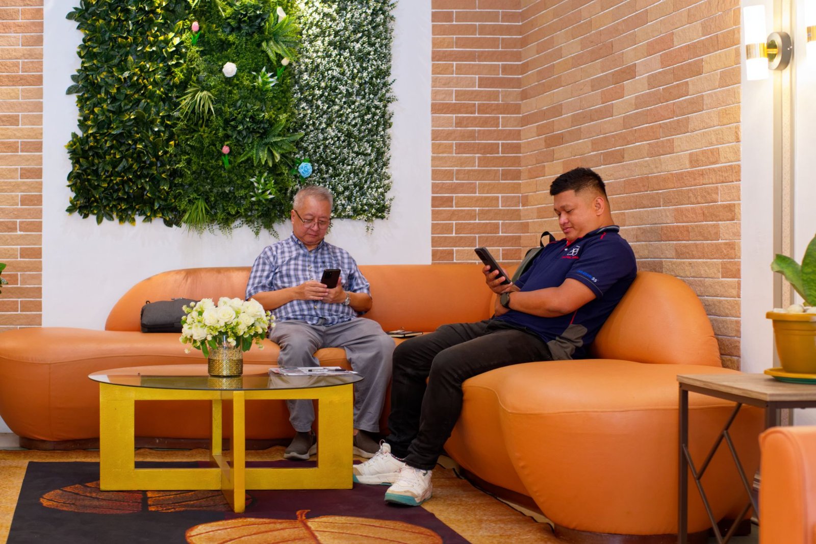 Lobby 15